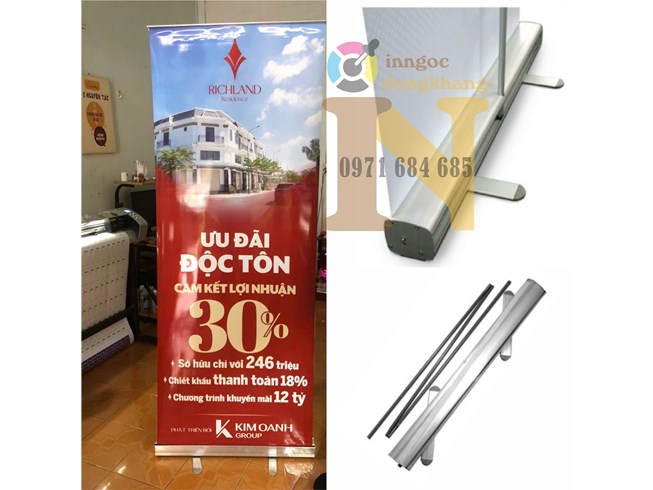Standee Cuốn Nhôm Thường 80x200